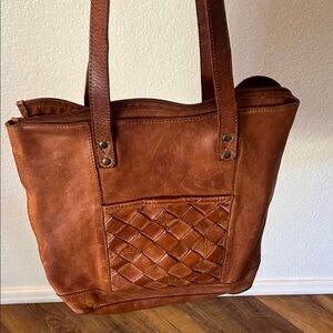 Elegant Tan Leather Tote with Woven Design